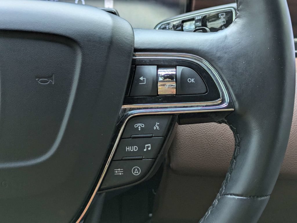 Used 2024 Lincoln Navigator Reserve AWD/4WD image 39