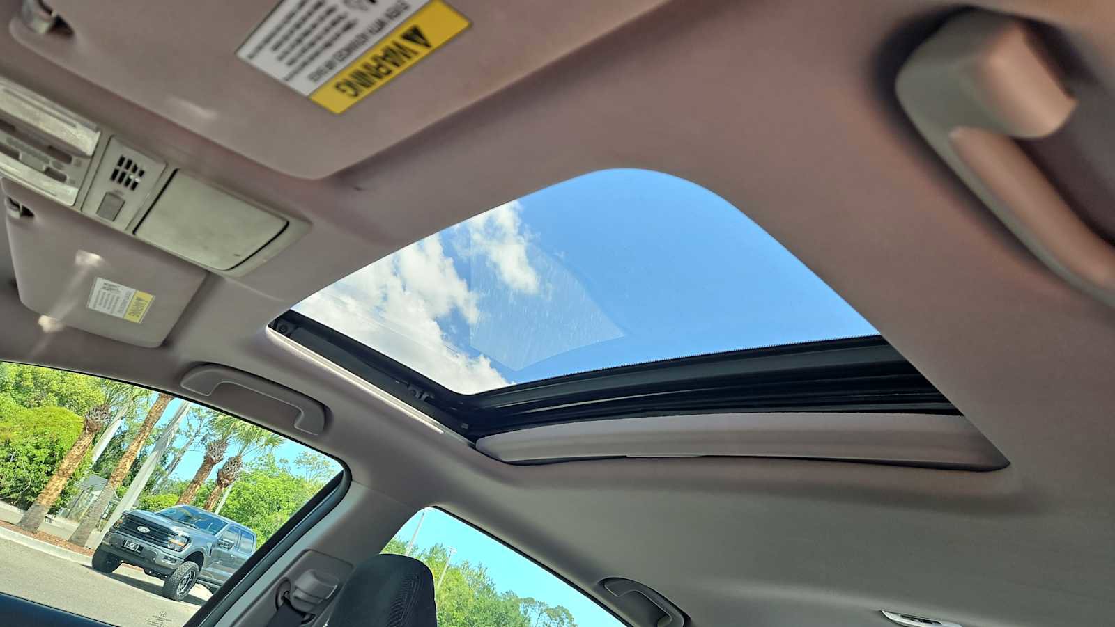 Used 2016 Honda Accord EX image 16