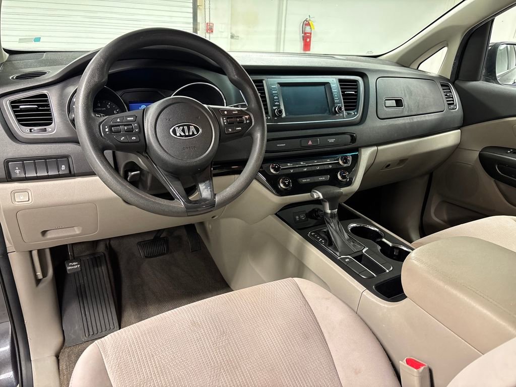 Used 2021 Kia Sedona LX image 27