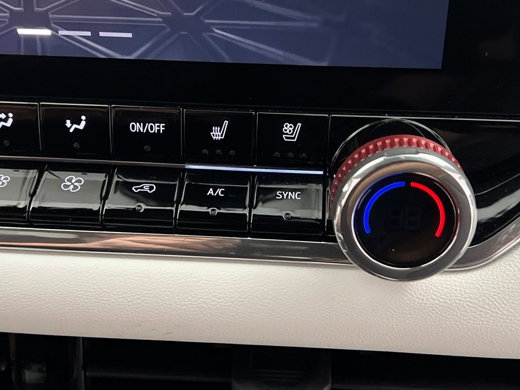 Used 2024 GMC Canyon AT4X image 45