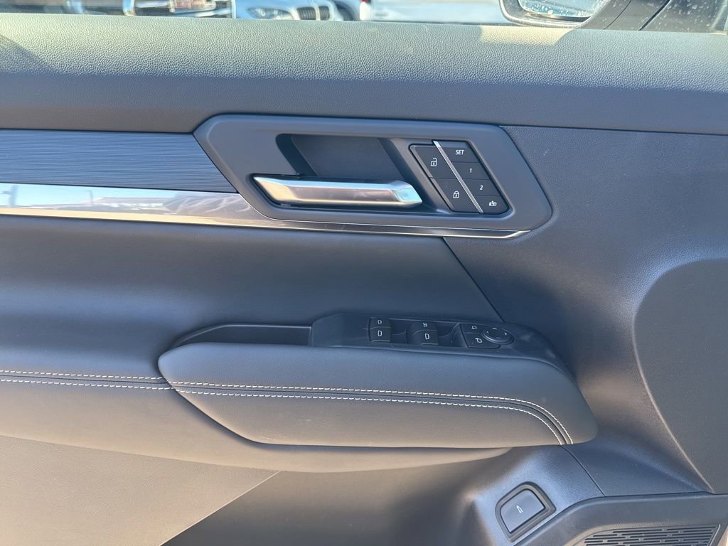 New 2026 GMC Terrain Elevation w/ Elevation Premium Package image 13