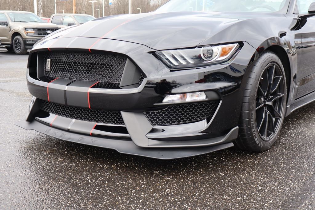Used 2020 Ford Mustang Shelby GT350 w/ Technology Package image 18