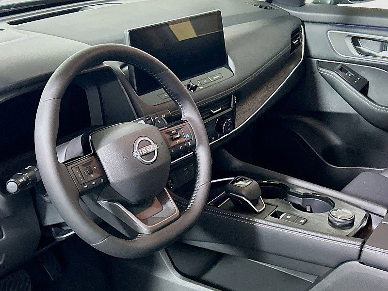 New 2026 Nissan Rogue Platinum w/ Platinum Premium Package image 9