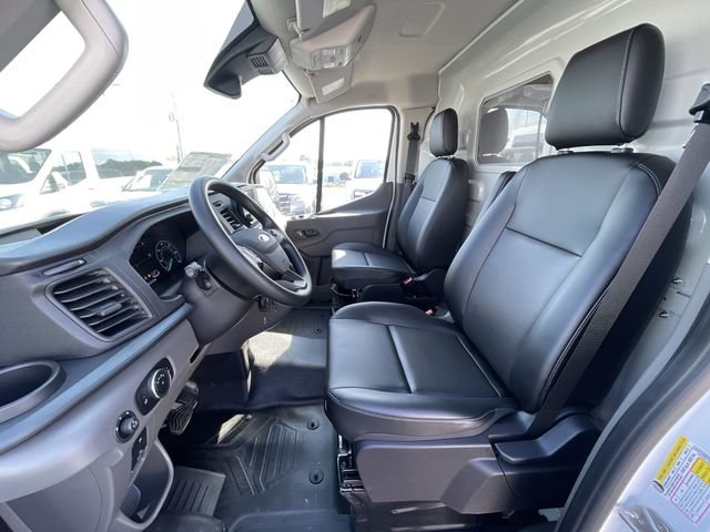 New 2025 Ford Transit 250 Low Roof RWD image 17