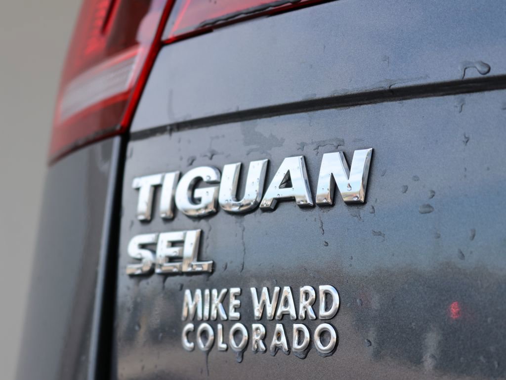 Used 2018 Volkswagen Tiguan SEL AWD/4WD image 15