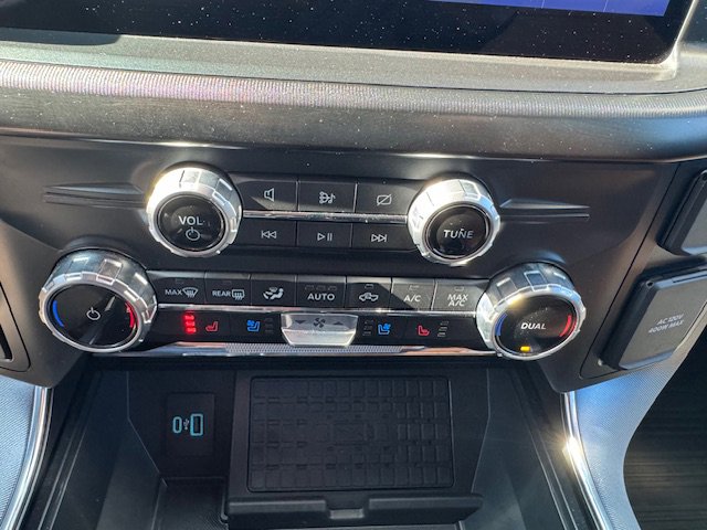 Used 2023 Ford F150 Platinum w/ Equipment Group 701A High image 23