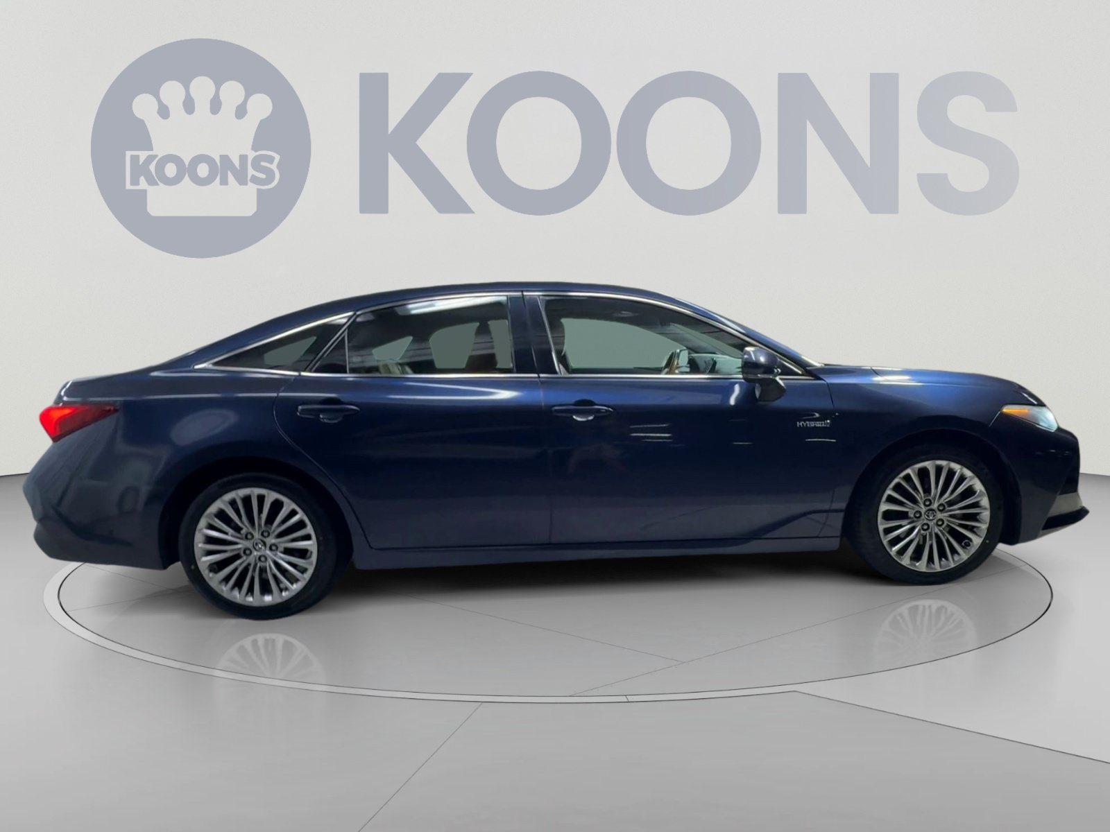Used 2020 Toyota Avalon Limited w/ Advanced Safety Package FWD image 12