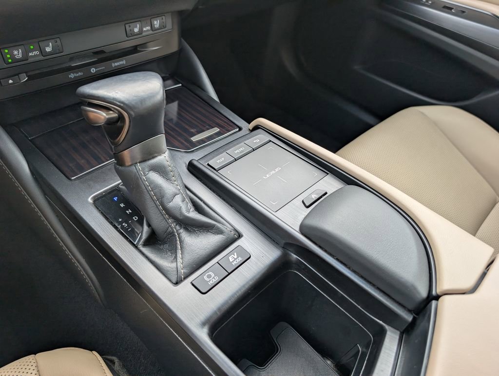 Used 2021 Lexus ES 300h w/ Premium Package FWD image 21