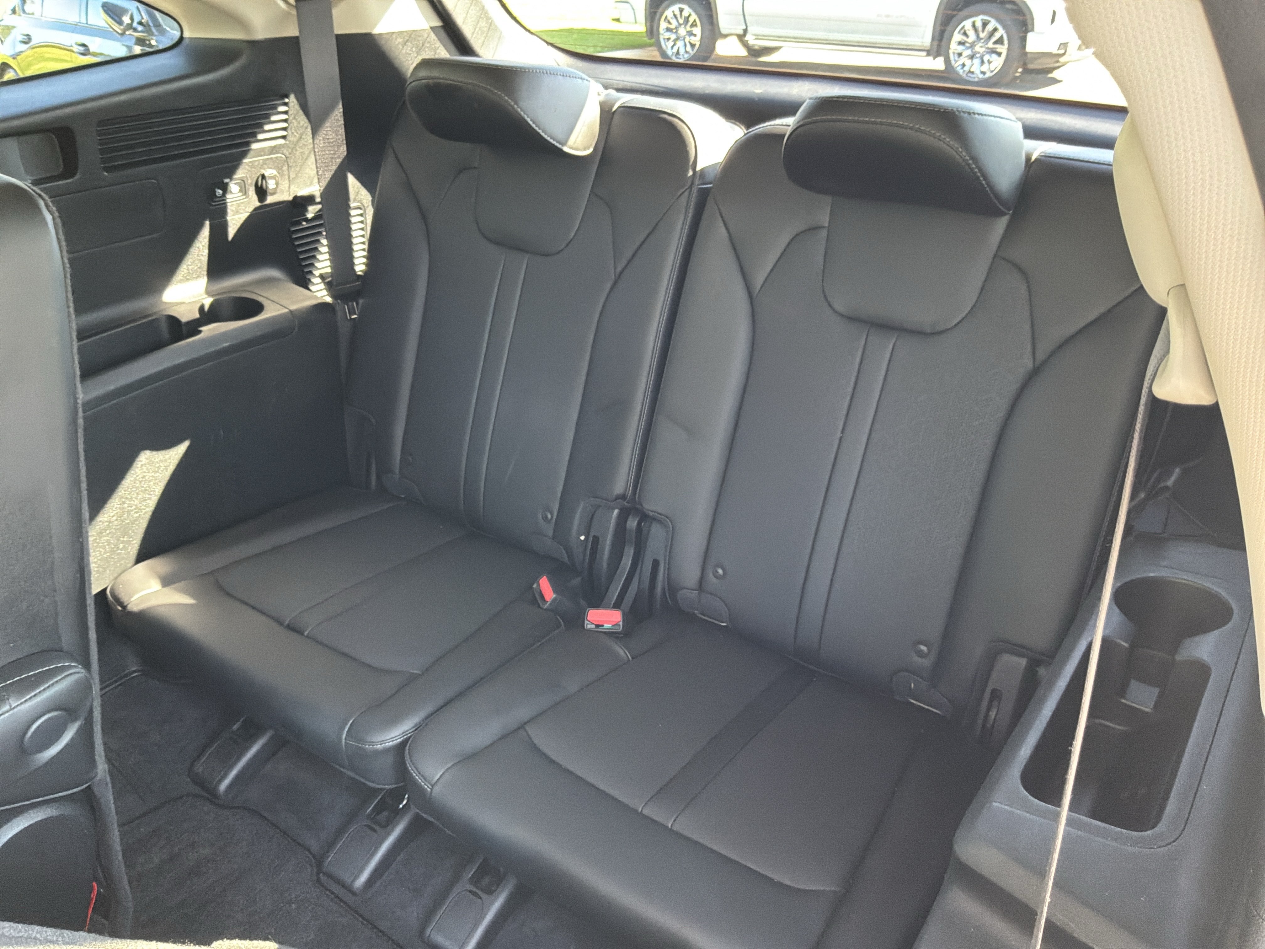 Used 2022 Kia Sorento SX AWD/4WD image 39