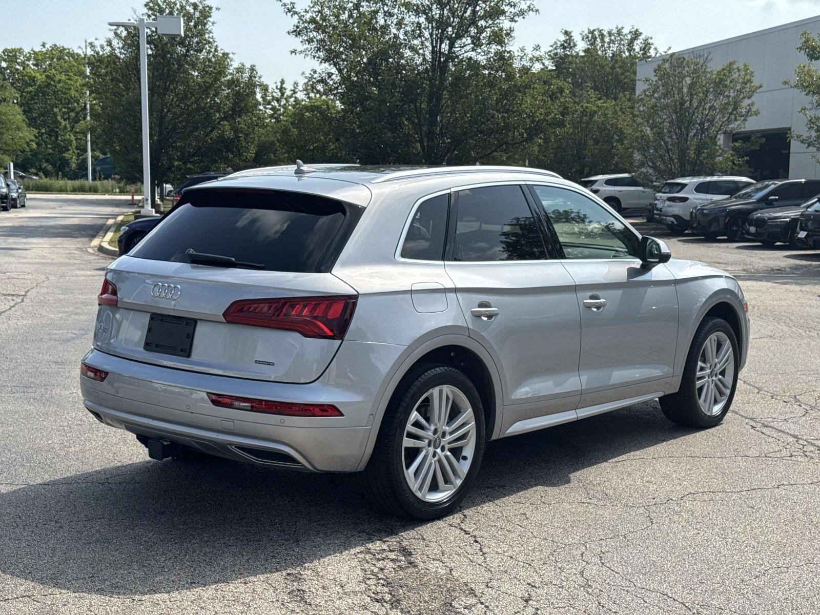 Used 2020 Audi Q5 Prestige AWD/4WD image 5