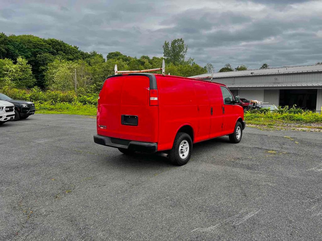Used 2016 Chevrolet Express 2500 Work Van image 7