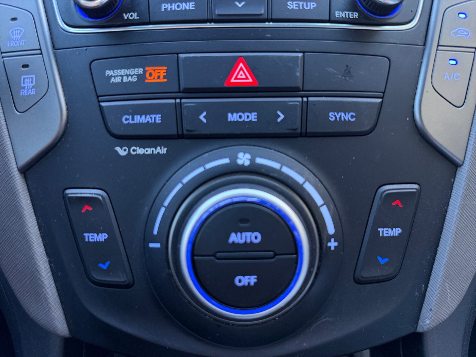 Used 2017 Hyundai Santa Fe Sport w/ 2.4L Tech Package 04 FWD image 11