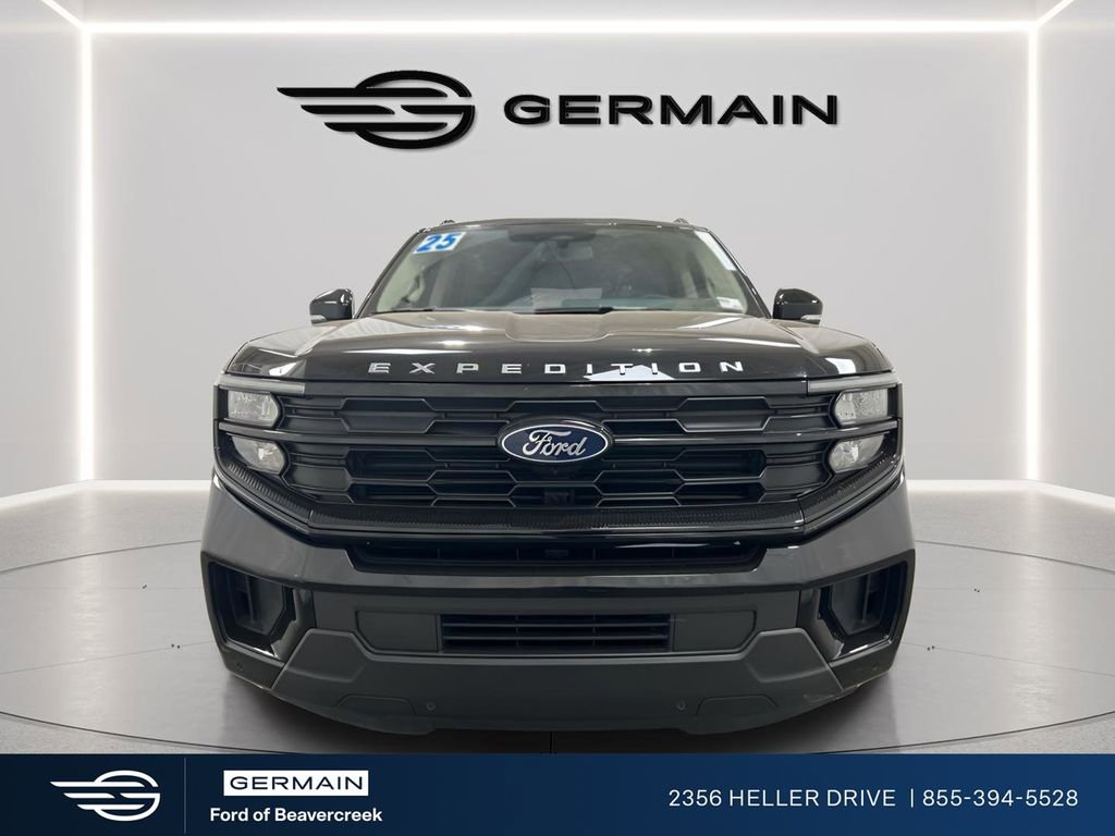 Certified 2025 Ford Expedition Active image 2