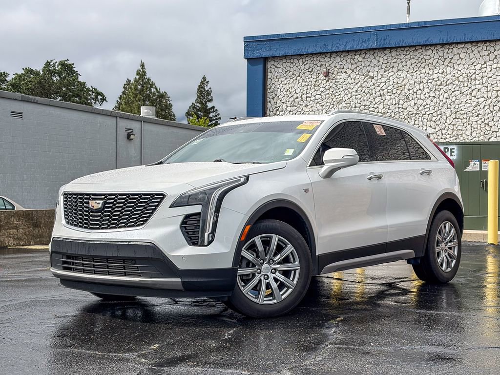 Used 2023 Cadillac XT4 Premium Luxury w/ Technology Package AWD/4WD image 1