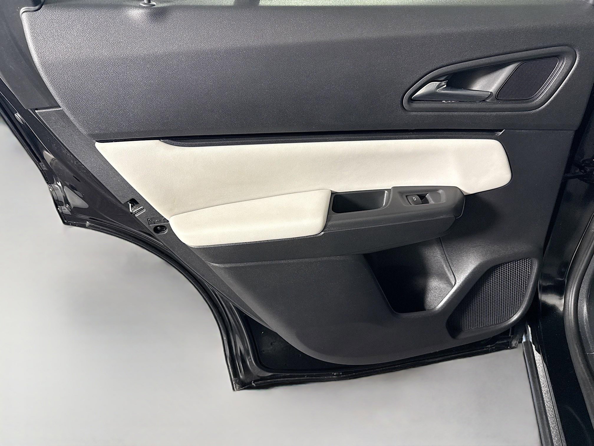 Used 2025 Honda Prologue Touring image 26