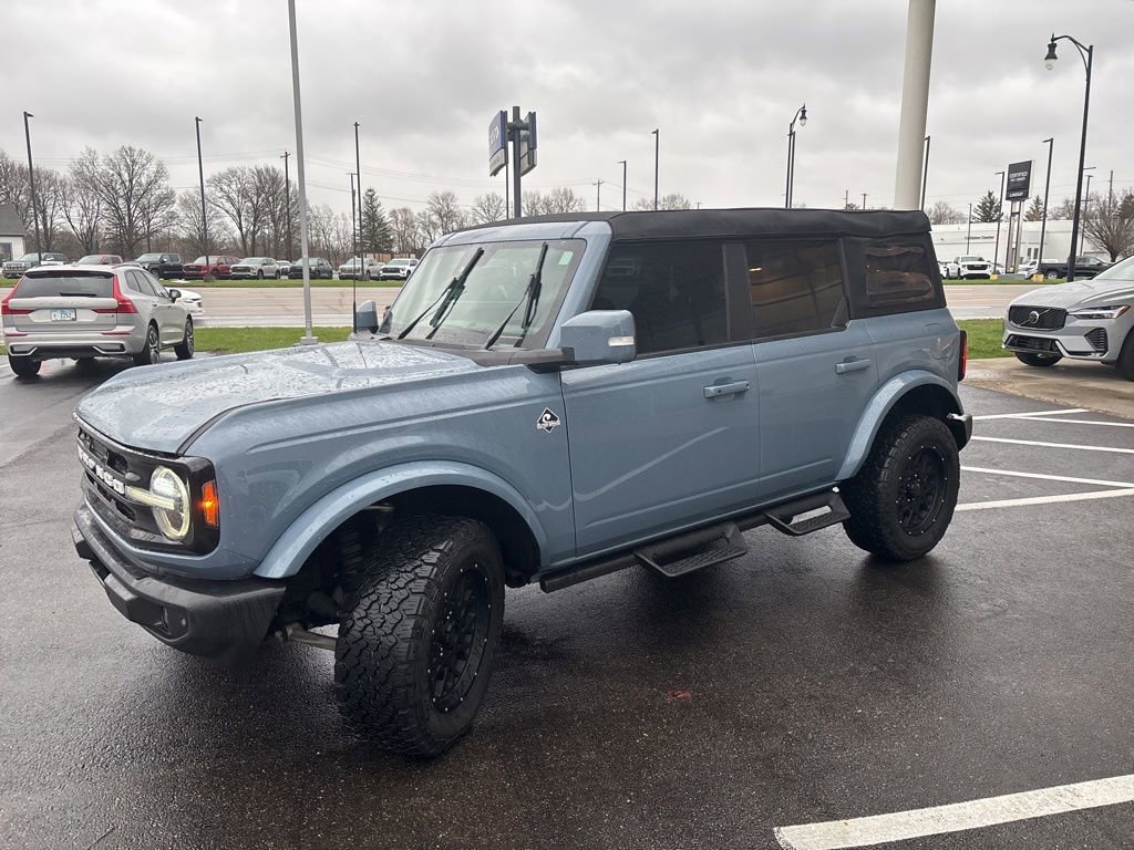 Used 2023 Ford Bronco Outer Banks image 11