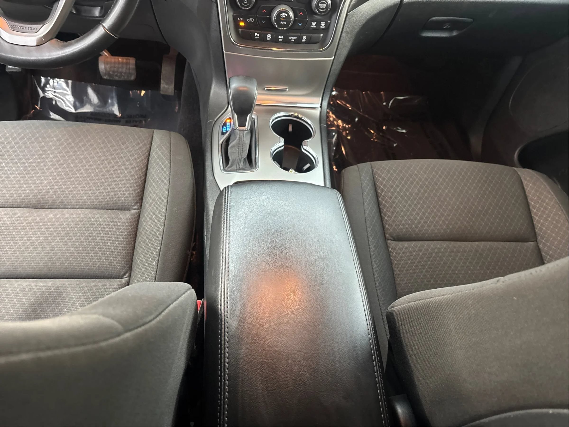 Used 2018 Jeep Grand Cherokee Laredo AWD/4WD image 22