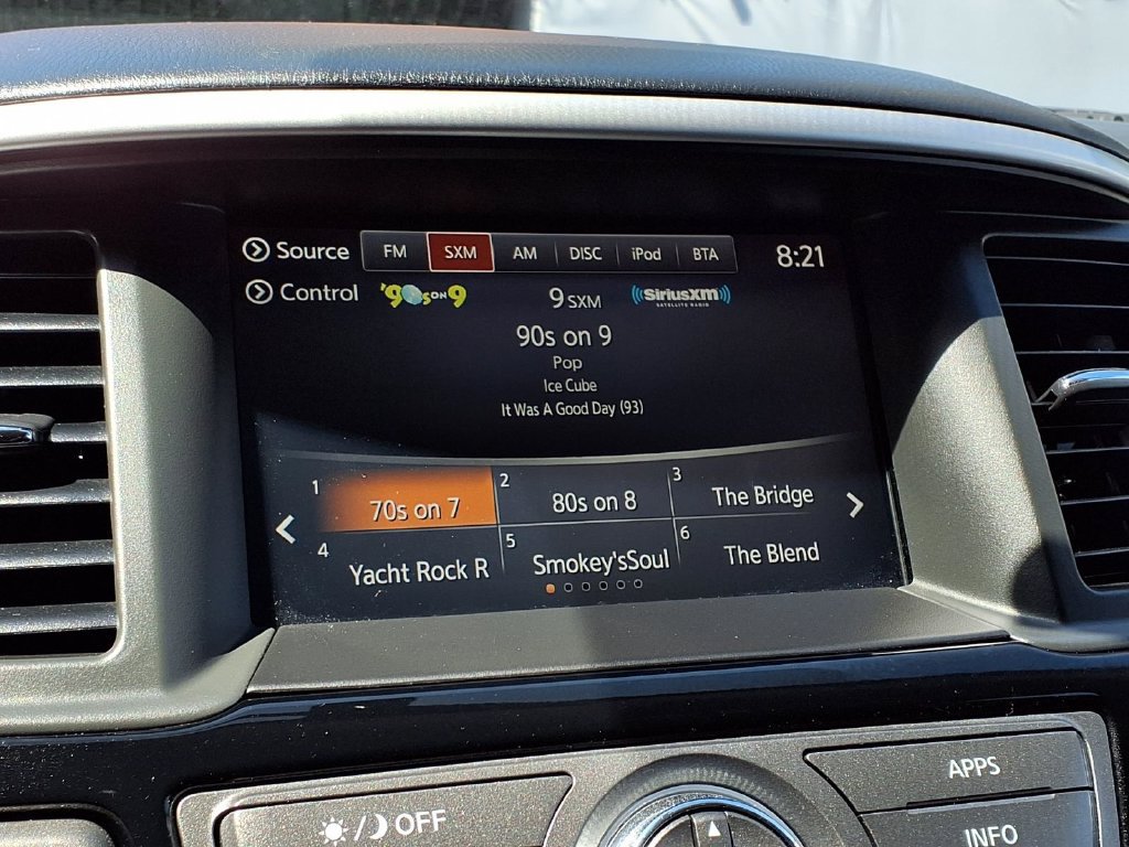 Used 2020 Nissan Pathfinder S FWD image 8