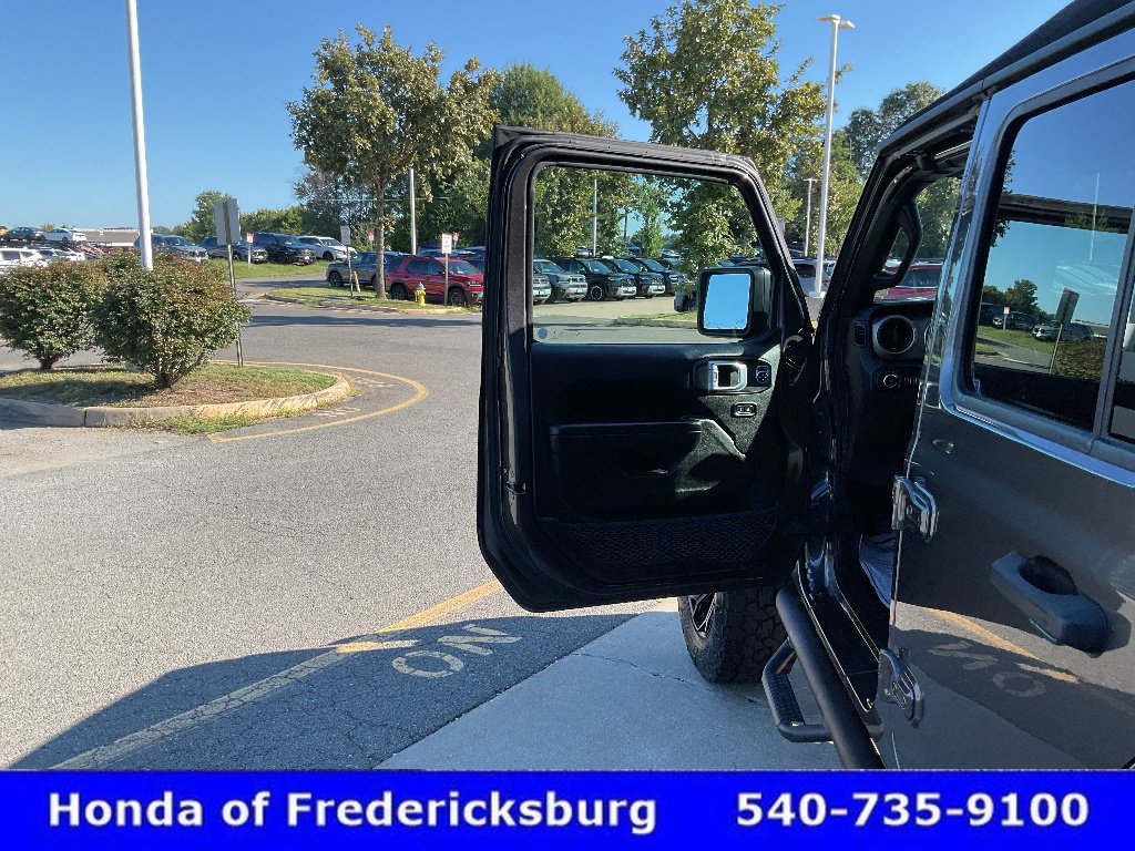 Used 2020 Jeep Wrangler Unlimited Sport AWD/4WD image 15