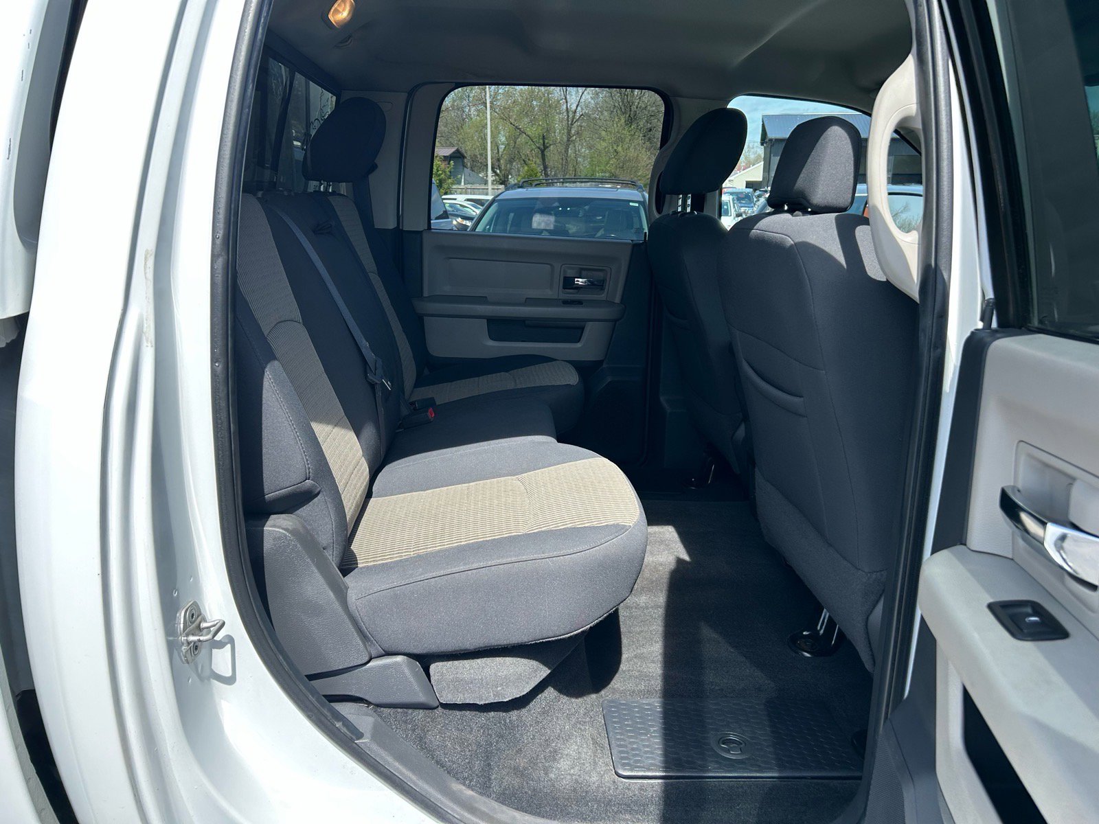 Used 2010 Dodge Ram 2500 Truck SLT w/ Luxury Group AWD/4WD image 14