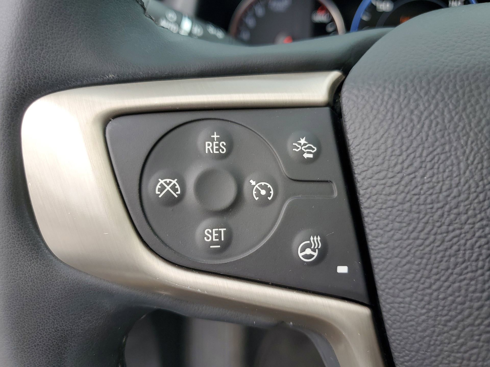 Used 2023 GMC Acadia Denali w/ Denali Technology Package image 27