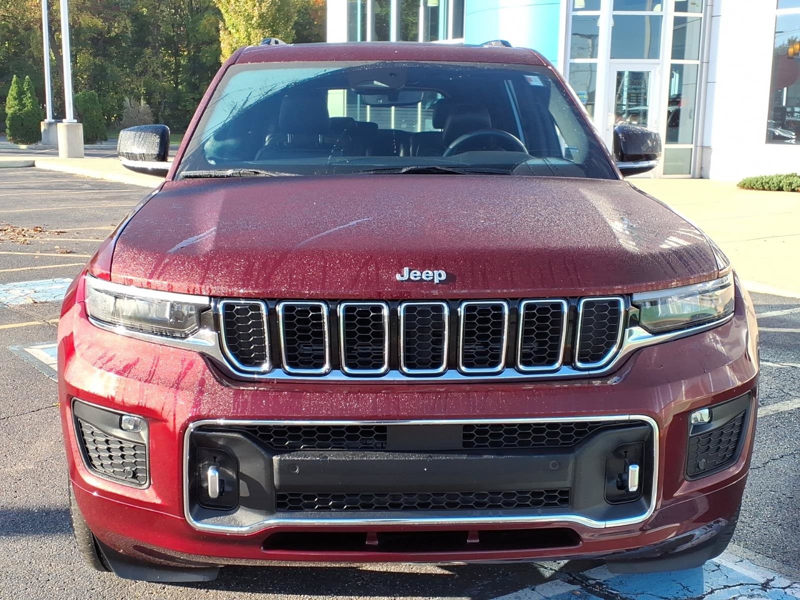 Used 2023 Jeep Grand Cherokee L Overland AWD/4WD image 2