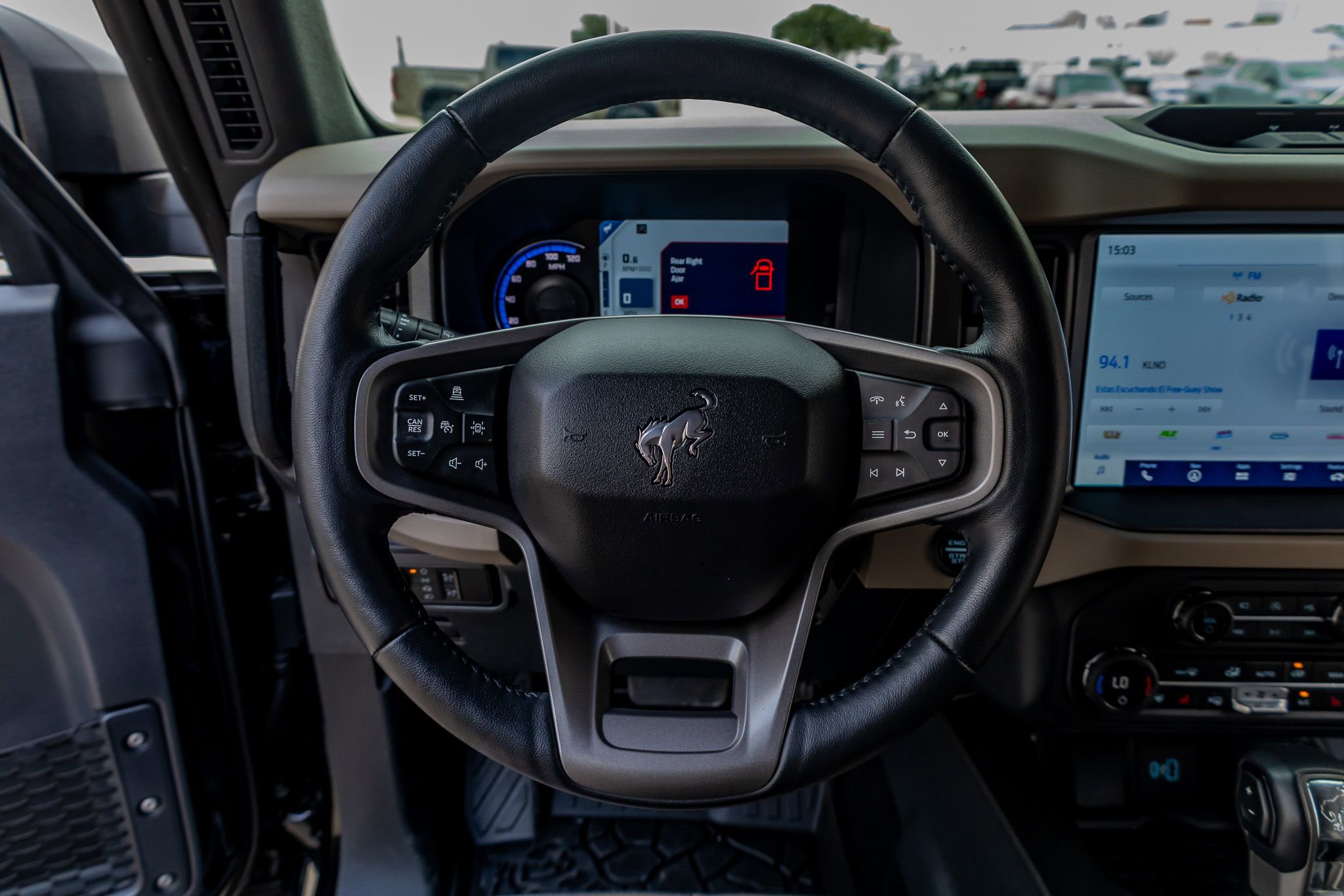 Used 2024 Ford Bronco Wildtrak image 18