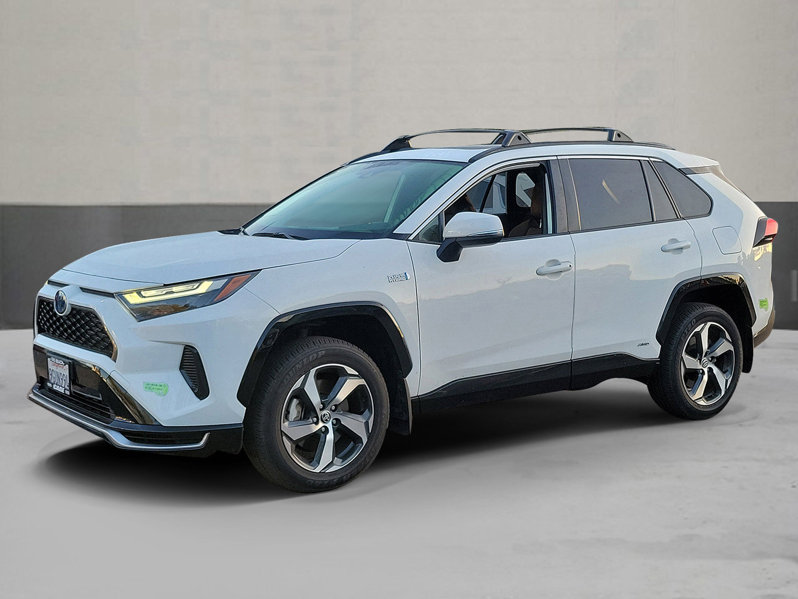 Used 2023 Toyota RAV4 SE w/ Weather & Moonroof Package AWD/4WD image 1