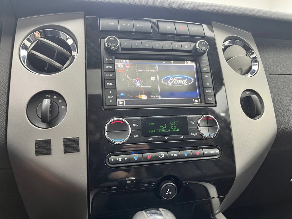 Used 2014 Ford Expedition Limited w/ Equipment Group 301A AWD/4WD image 26