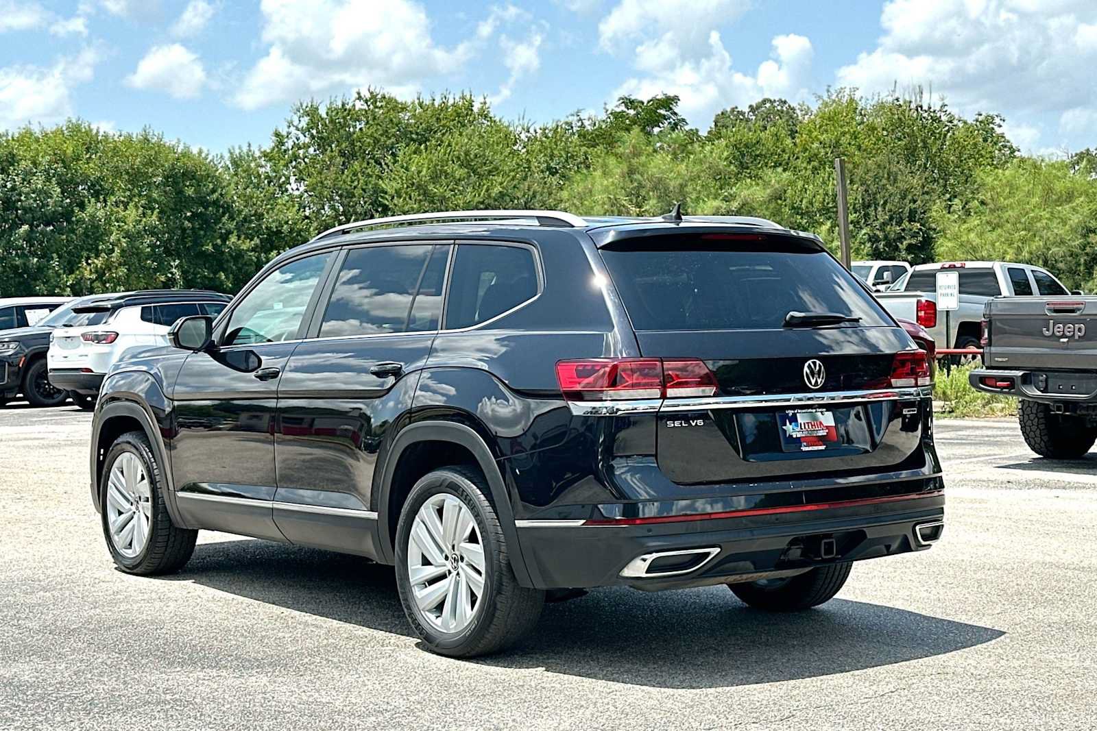 Used 2021 Volkswagen Atlas SEL AWD/4WD image 13