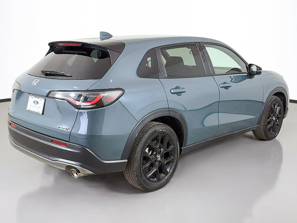 Used 2025 Honda HR-V Sport image 11