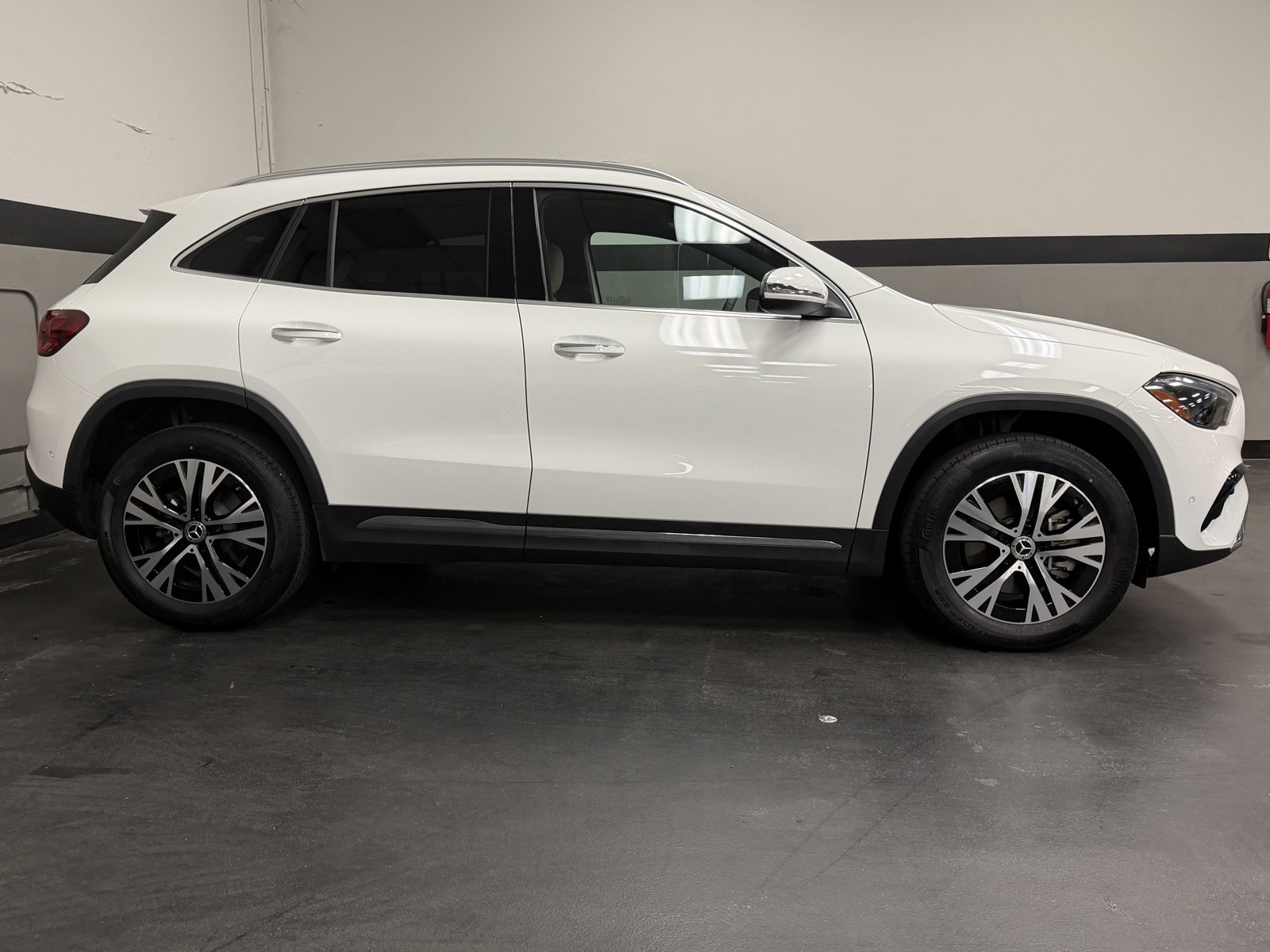Used 2025 Mercedes-Benz GLA 250 image 5