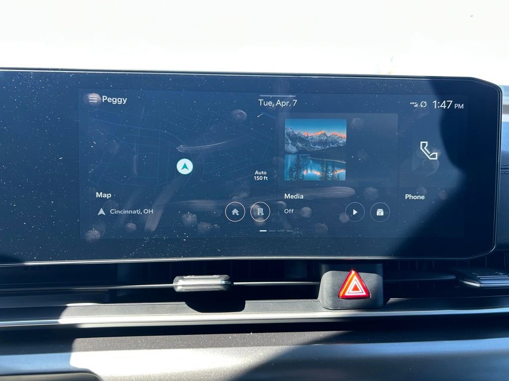 Certified 2025 Kia Carnival SX image 13