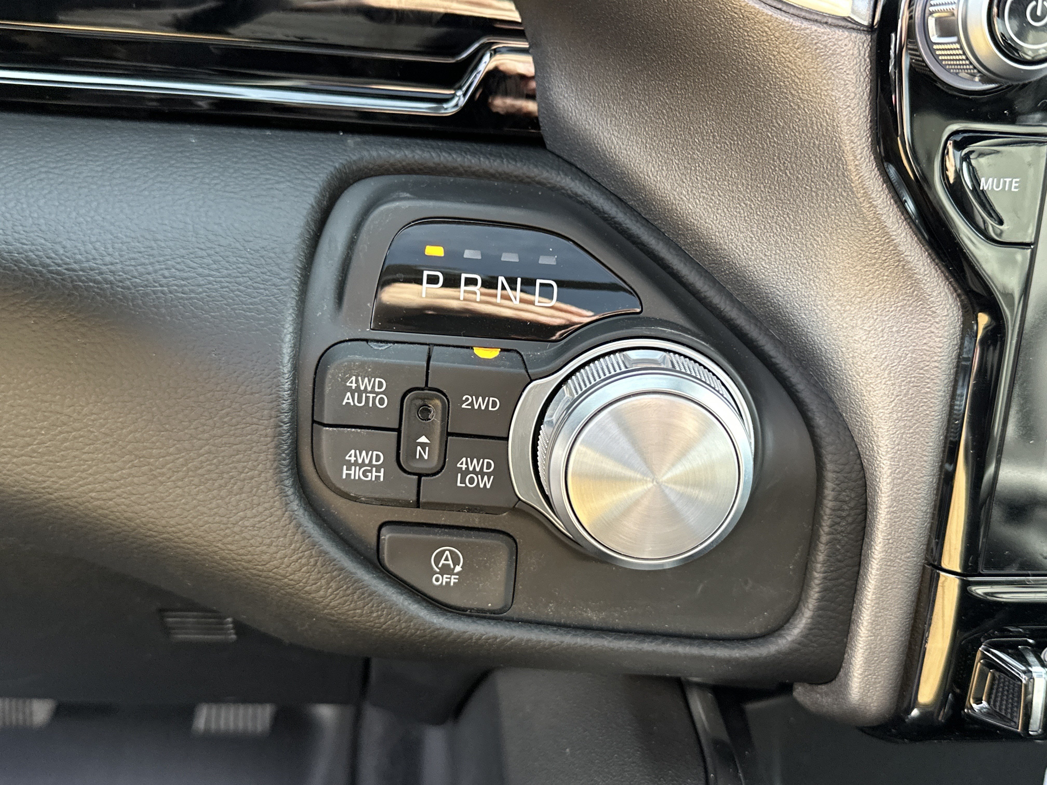 New 2026 RAM 1500 Laramie w/ Night Edition AWD/4WD image 21