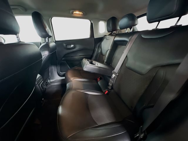Used 2019 Jeep Compass Latitude FWD image 22