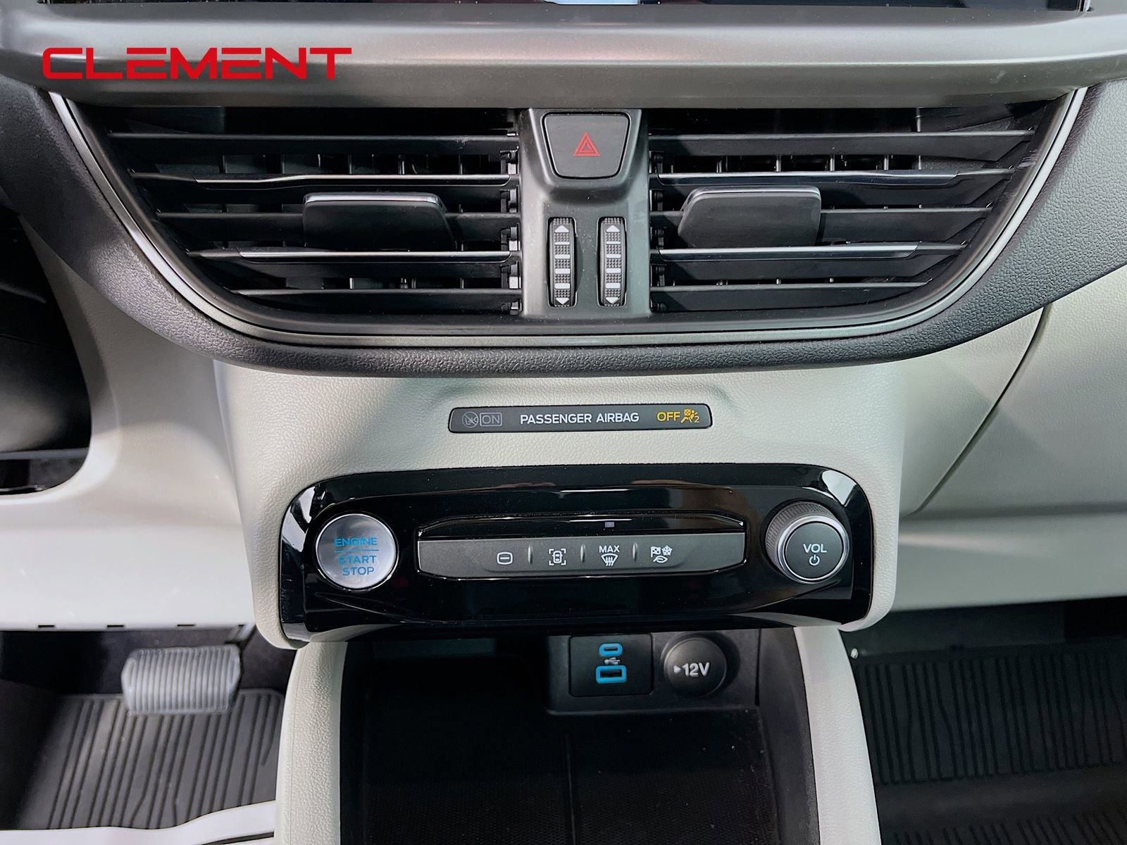 Used 2023 Ford Escape Active w/ Tech Pack #1 AWD/4WD image 23