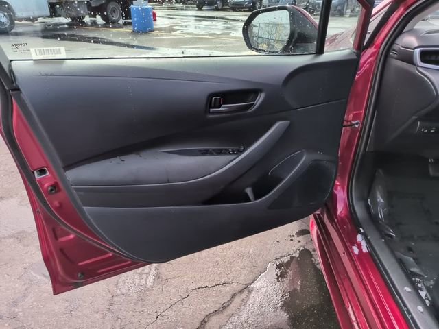 Used 2024 Toyota Corolla LE image 20