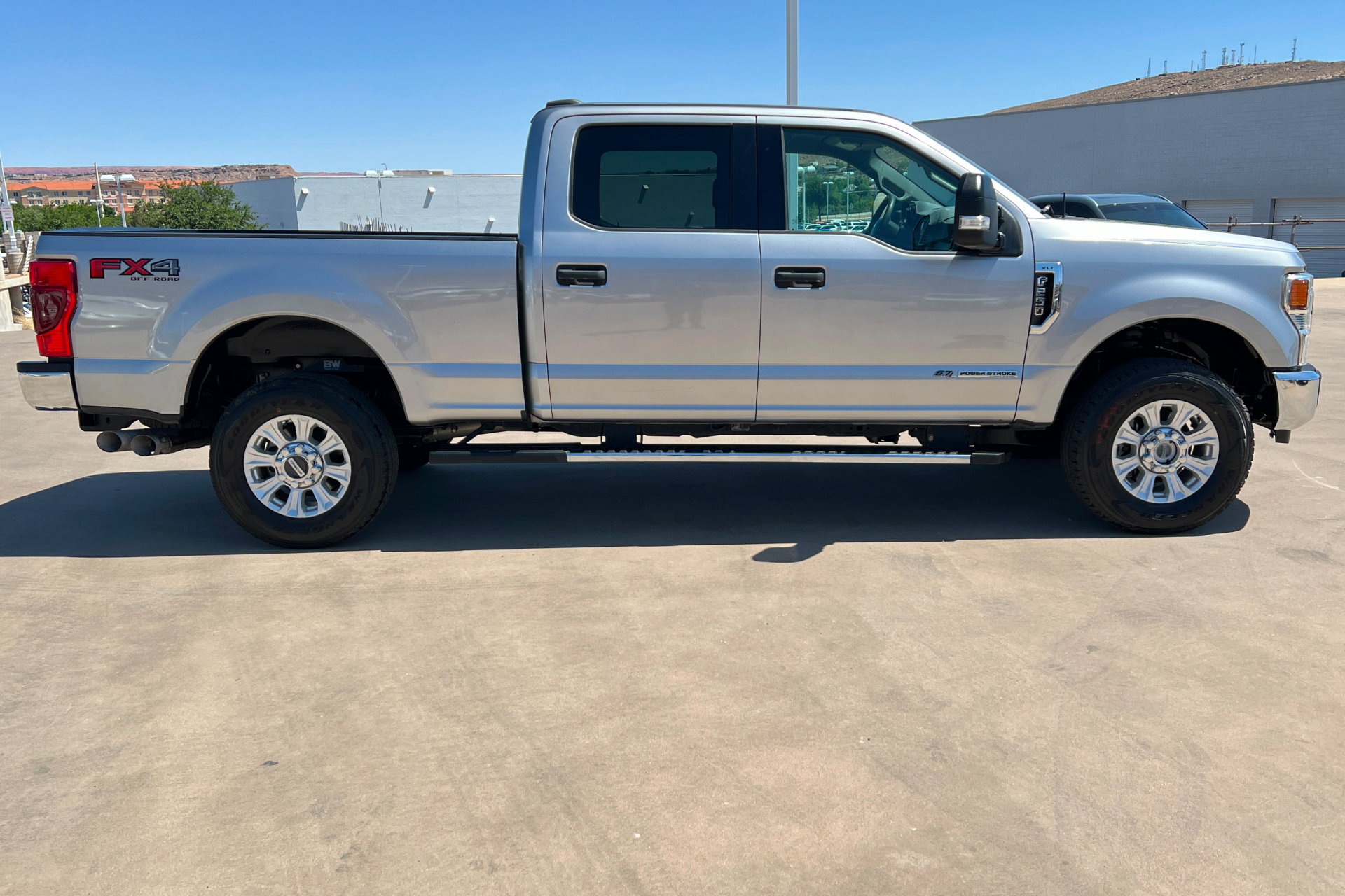 Used 2020 Ford F250 XLT w/ XLT Value Package AWD/4WD image 6
