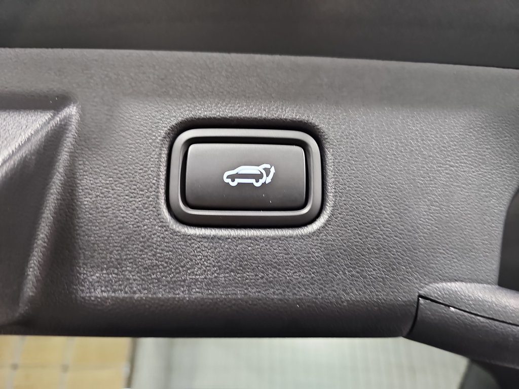 Used 2023 Hyundai Tucson SEL AWD/4WD image 13