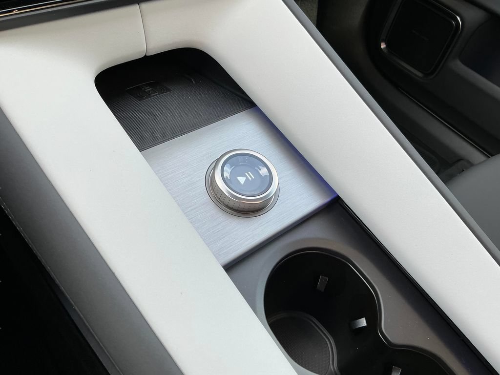 New 2026 Polestar Polestar 4 AWD/4WD image 14