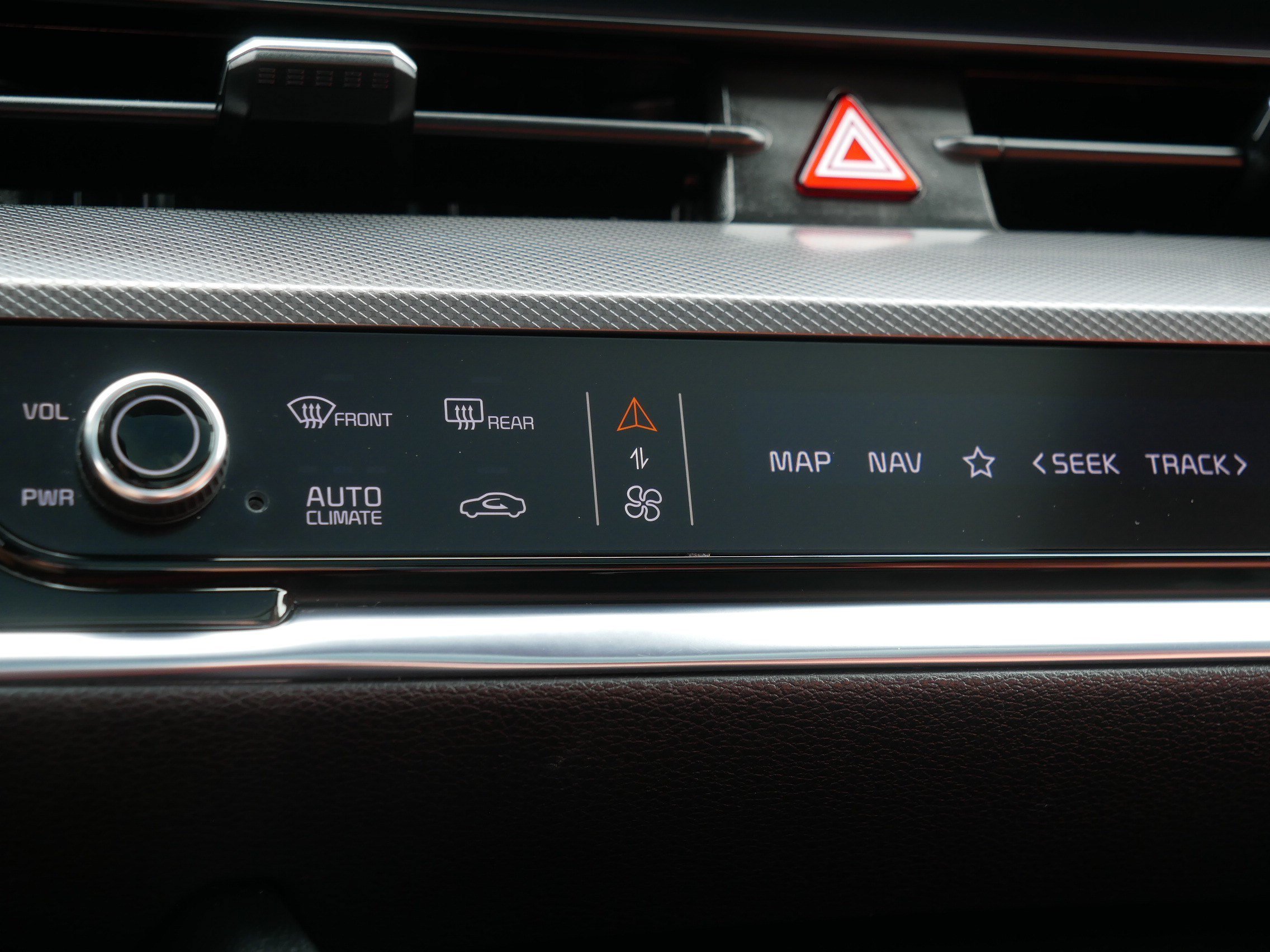 Certified 2023 Kia Sportage SX Prestige AWD/4WD image 32