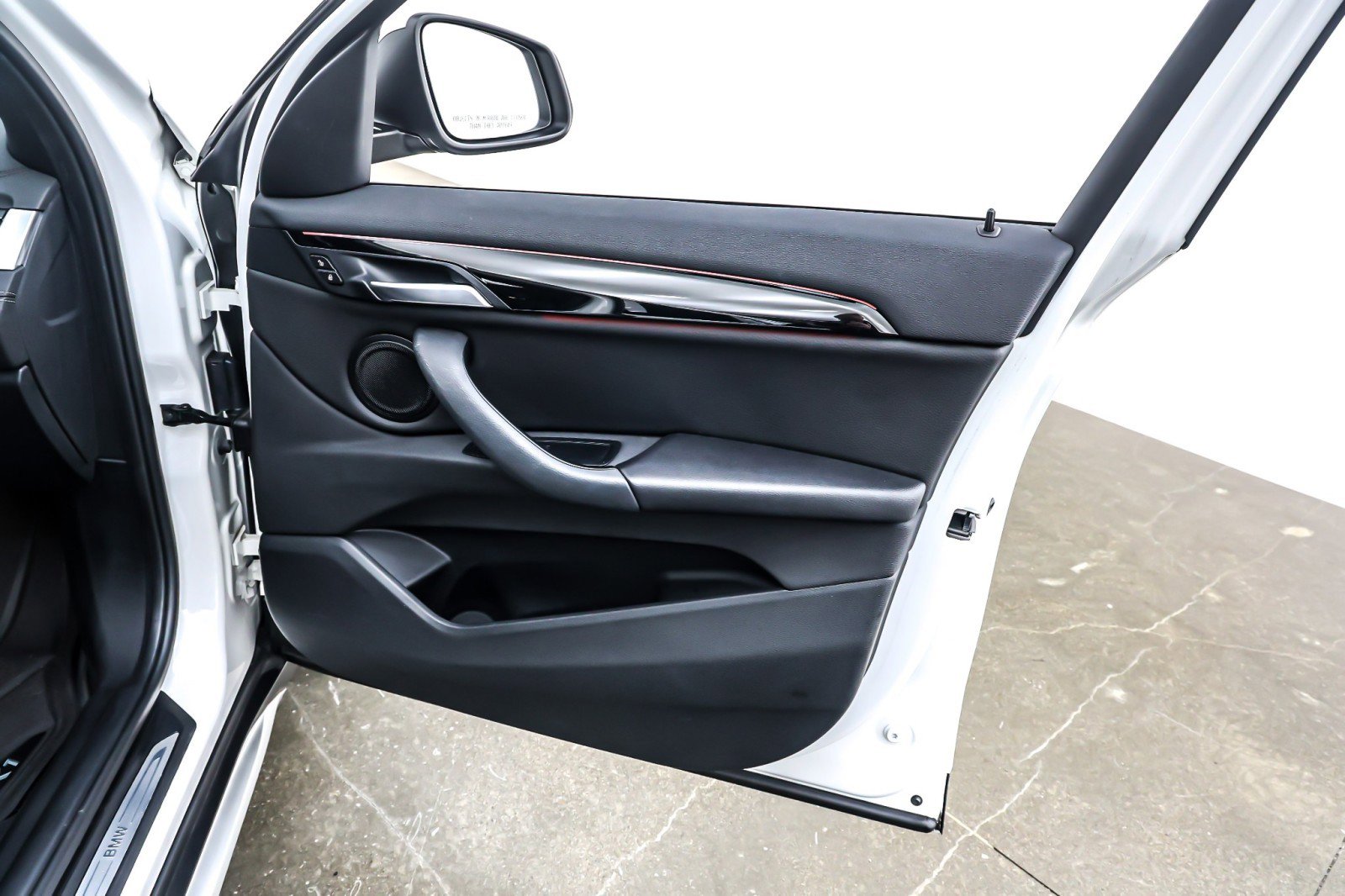 Used 2020 BMW X1 sDrive28i w/ Convenience Package image 24