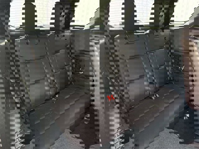 Used 2025 Ford Explorer Platinum w/ LUX Leather Package image 34