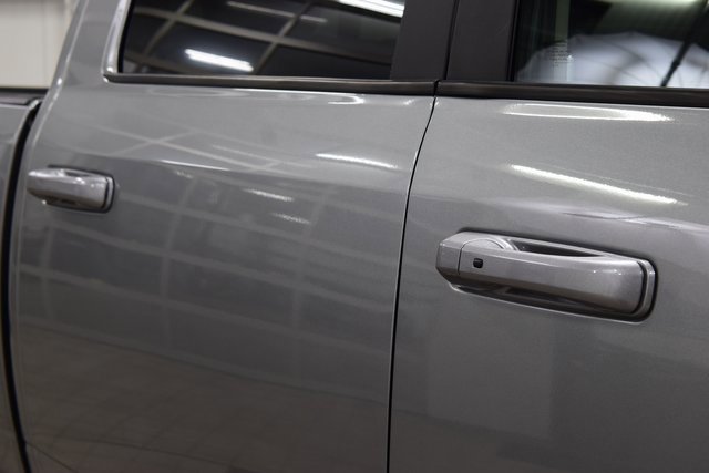 Used 2024 RAM 3500 Laramie image 21