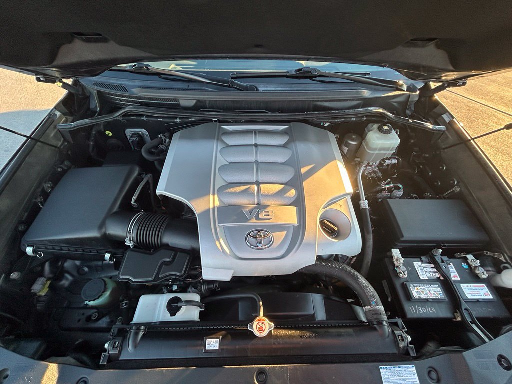 Used 2019 Toyota Land Cruiser AWD/4WD image 33