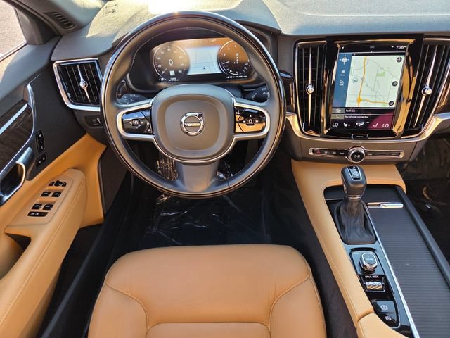 Used 2017 Volvo S90 T6 Momentum w/ Vision Package AWD/4WD image 15