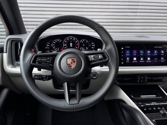 New 2026 Porsche Cayenne AWD/4WD image 14