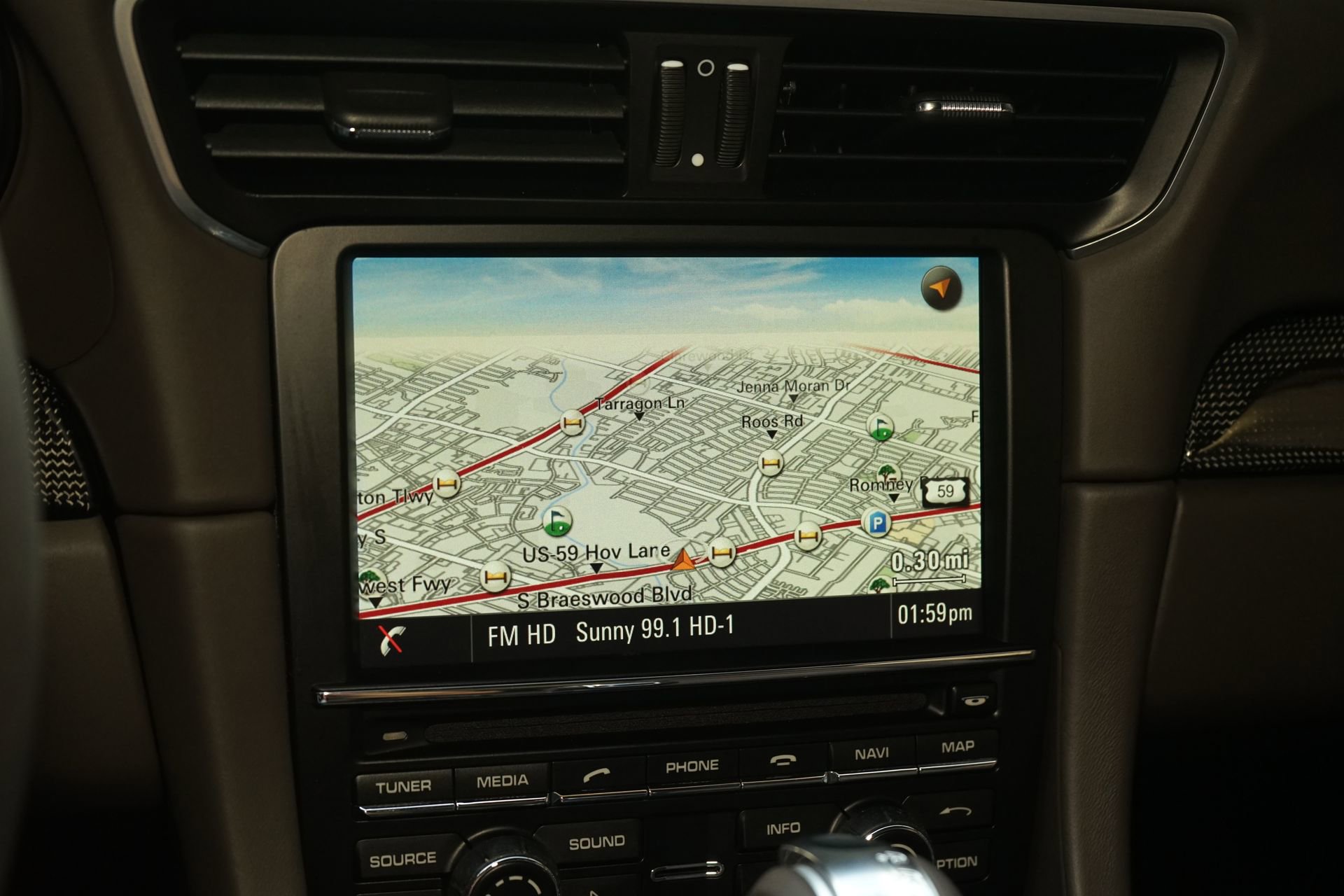 Used 2014 Porsche 911 Turbo S image 14