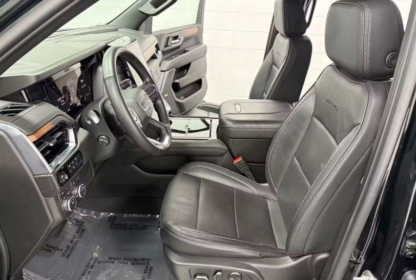 Used 2025 GMC Yukon Denali image 14