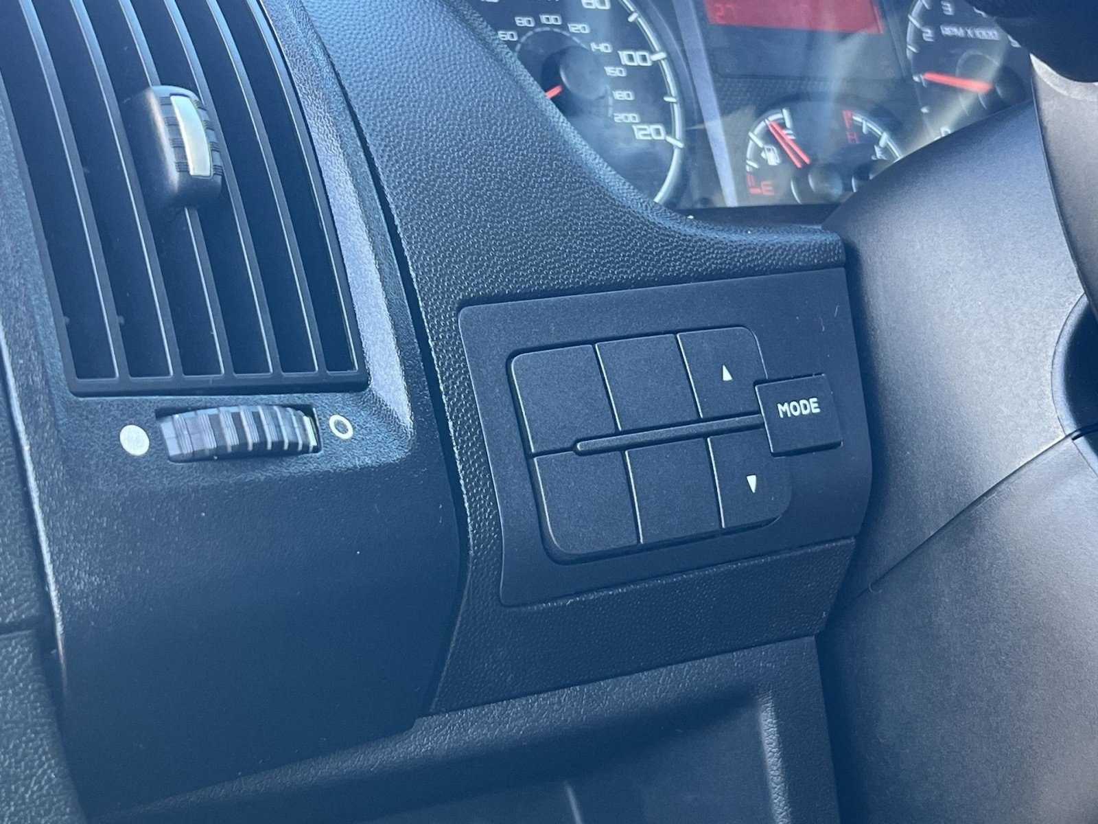 Used 2019 RAM ProMaster 1500 image 31